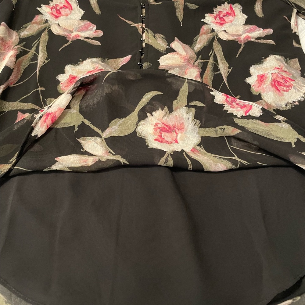White House Black Market Black Floral Blouse - Picture 9 of 14